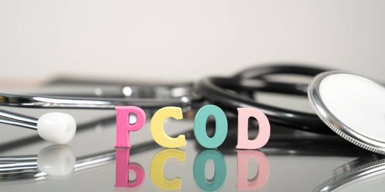 اعراض تكيس المبايض (PCOD)عند النساء وطرق العلاج